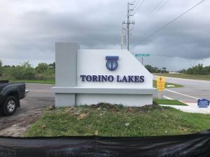 Sign companies West Palm Beach offering full-service signage design, fabrication, and installation by Design a Sign.